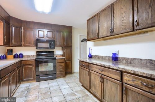 45 West Ave, Camp Hill PA  17011-6547 exterior