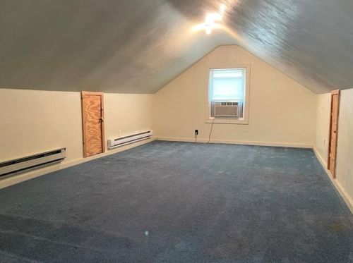 1517 Latrobe St, Latrobe PA 15650-2612 exterior