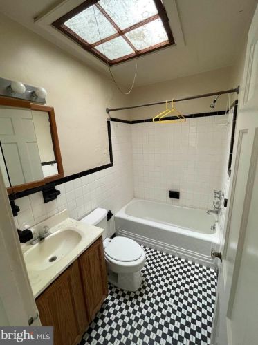 1419 Minnesota Ave, Washington DC 20020-5605 exterior