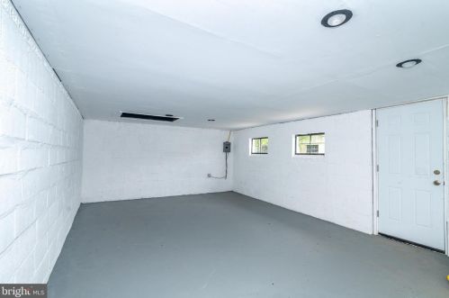 246 Queen St, West Deptford NJ  08096-2254 exterior