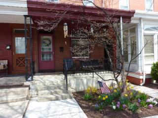 19 Ross St, Lancaster, PA 17602-1924