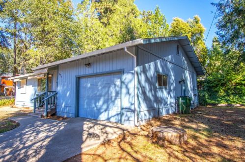 10763 Butte View Dr, Grass Valley, CA 95945-4918