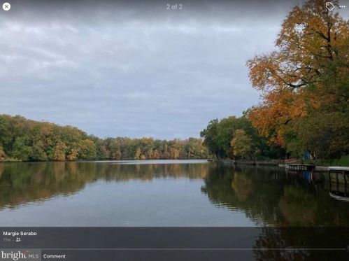 61 Lakeview Dr, Pilesgrove NJ 08098-2081 exterior