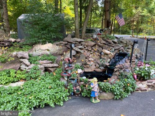 28 Recreation Dr, Jim Thorpe, PA 18229-9506