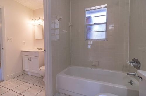 11625 129th Ln, Ocklawaha FL  32179-5096 exterior