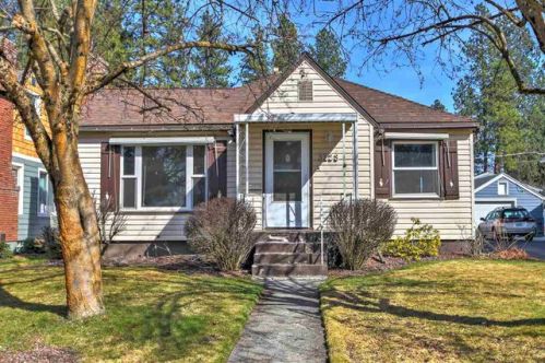3123 Tekoa St, Spokane WA  99203-2636 exterior