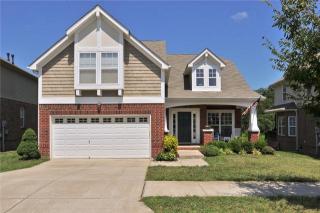7151 Riverfront Dr, Nashville, TN 37221-6585
