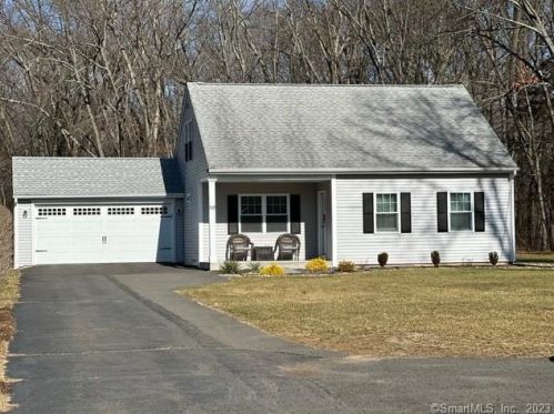 969 Shuttle Meadow Rd, Southington, CT 06489-1274