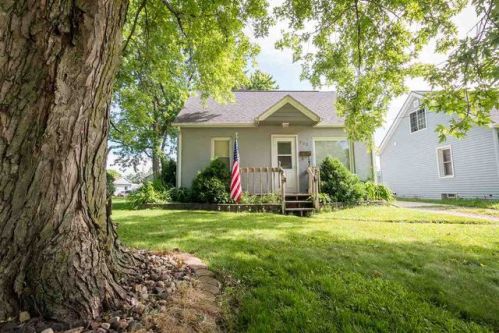 522 Hartman Ave, Waterloo IA  50701-2231 exterior