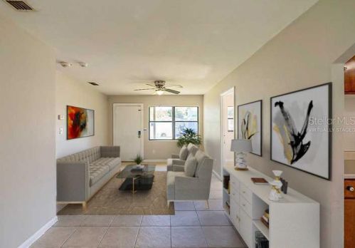 214 Palm Pl, Sanford, FL 32773-5242