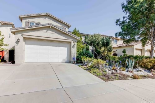 27471 English Ivy Ln, Santa Clarita, CA 91387-6948
