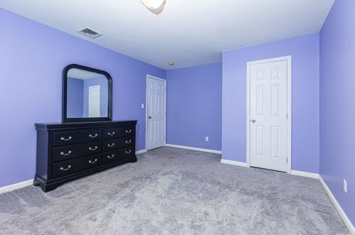 340 45th St, Copiague NY  11726-1017 exterior