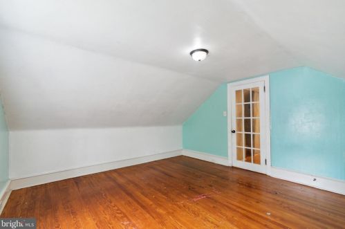 6903 Chew Ave, Philadelphia PA 19120-2211 exterior