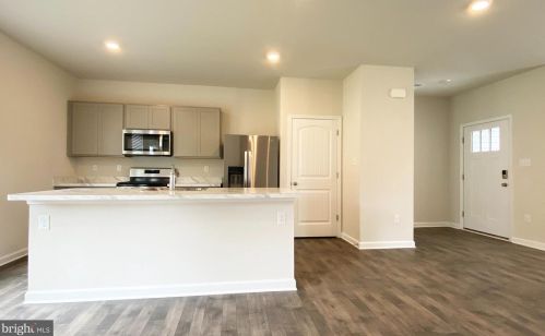 68 Pepperwood Dr, Camden-Wy DE  19934-5211 exterior