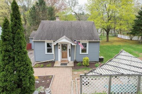 43 Leigh Ave, Litchfield, CT 06787-1808