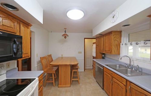 304 Fairmont Ave, Mount Vernon OH  43050-4624 exterior