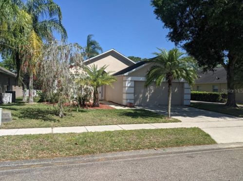 1633 Boulder Creek Ct, Apopka, FL 32712-8135