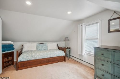 1504 Pine Grove Ave, Westfield NJ  07090-2225 exterior