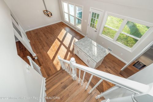 3 Fox Dr, Hazlet NJ  07730-1410 exterior