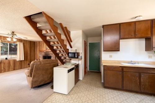 236 Whipple Dr, Big Bear City CA  92314-9163 exterior