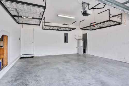 1753 Berkshire Cir, Vero Beach FL 32968-6720 exterior