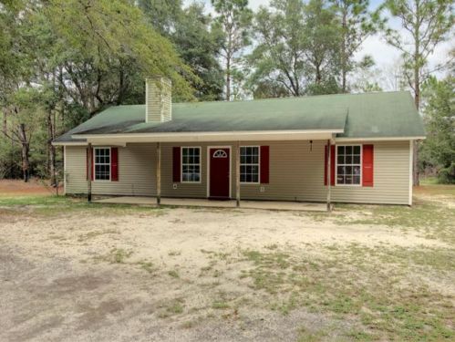 43 Joyce Rd, Freeport, FL 32439-5924