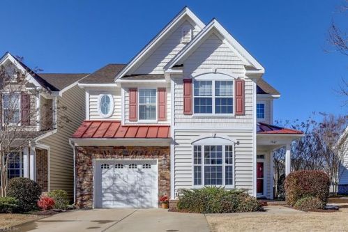 3027 Silver Charm Cir, Suffolk, VA 23435-3342