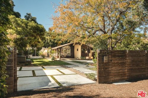 4123 Virginia Rd, Long Beach, CA 90807-2628