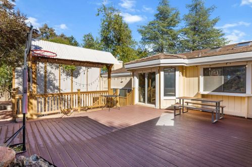 3560 Patterson Way, Folsom CA  95762-4405 exterior