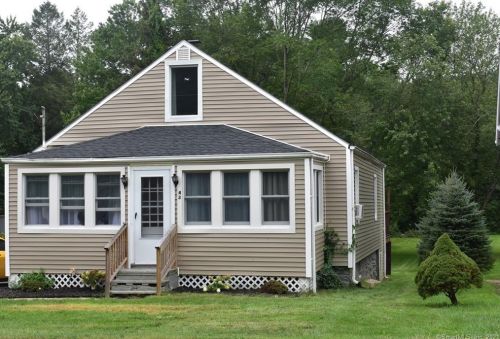 43 Riverside Ave, Terryville, CT 06786-6500