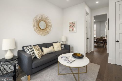 3125 11th St, Washington DC  20010-2401 exterior