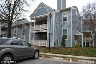 7622 Willow Point Dr, Falls Church VA  22042-7530 exterior