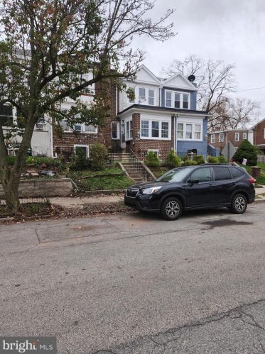 1402 Astor St, Norristown, PA 19401-2922