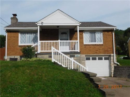 281 Edgewood Ave, Trafford, PA 15085-1551