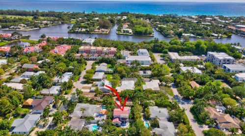 1206 9th Ave, Delray Beach FL  33483-5939 exterior