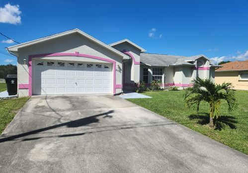 6576 Chugwater Cir, Fort Pierce, FL 34983-2305