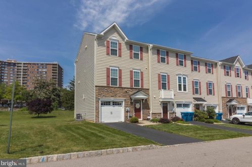 139 Old Cedarbrook Rd, Wyncote PA  19095-2038 exterior