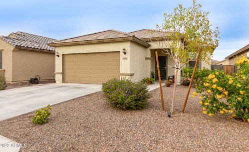 10436 Kingman St, Tolleson, AZ 85353