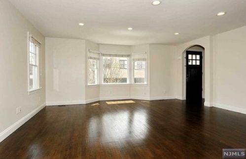 60 Madison Ave, Dumont NJ 07628-2317 exterior