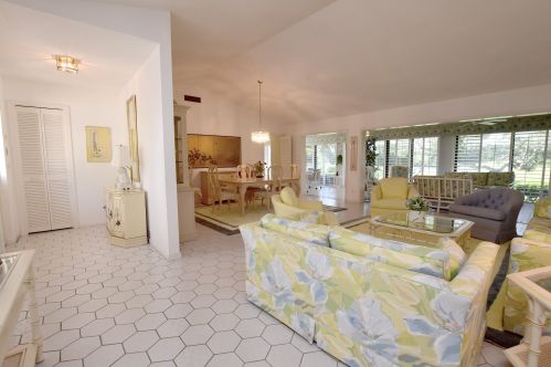 10882 Tamarisk Trl, Boynton Beach, FL 33436-5009