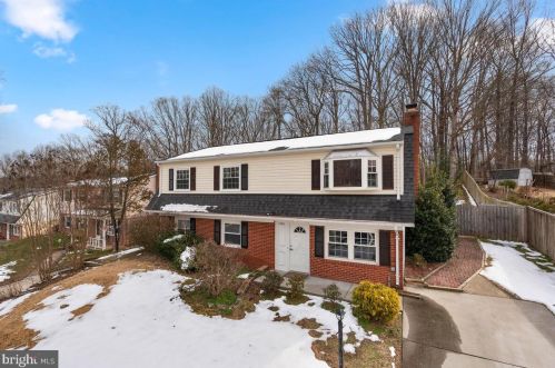 14221 Lindendale Rd, Woodbridge, VA 22193-3448