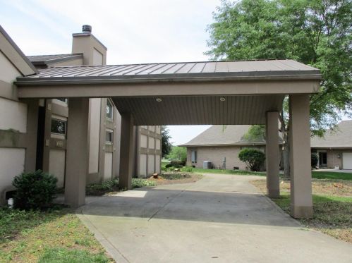 1940 Rosewood Ct, Hammond, IN 46321-5149
