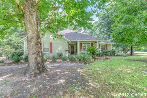 8220 107th St, Gainesville, FL 32608-5802