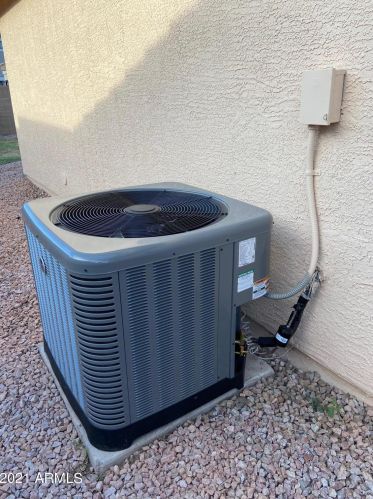 3574 Woodside Way, Gilbert AZ 85297-7724 exterior