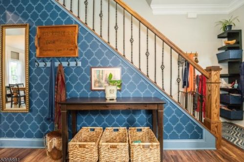 27 Townsend St, Fredon, NJ 07860-1816