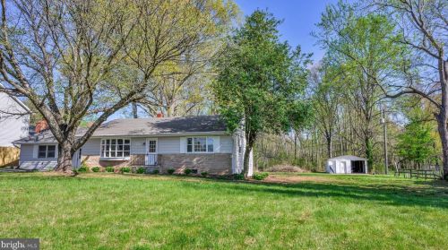 8225 Buckland Mill Rd, Gainesville, VA 20155-2025