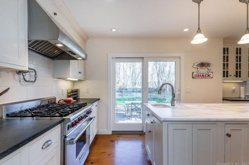 431 Cornwall Bridge Rd, West Woods CT  06069-2516 exterior