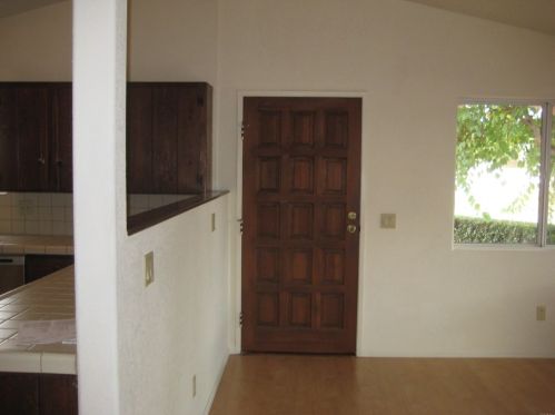 2914 Mobley St, San Diego CA 92123-3037 exterior