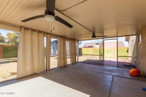 8552 112 Ave, Peoria AZ 85345-3449 exterior