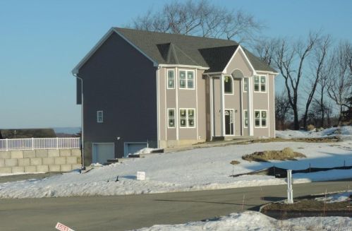24 Trotter Ln, Rock Tavern, NY 12575-5564